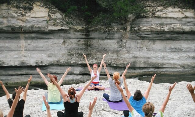 Jakie spodnie na jogę?