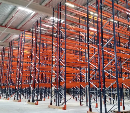 autonomiczne roboty magazynowe